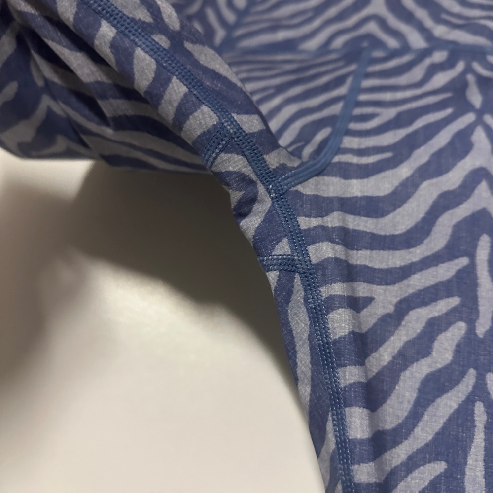 Varley Bedford Tights Blue Zebra Print Size XS High Rise Ankle - Picture 5 of 8